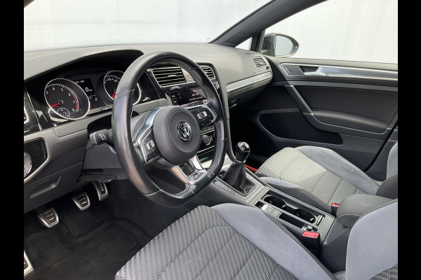 Volkswagen Golf 1.4 TSI Highline Business R-Line Adap.Cruise Navi Pdc Clima Led Voll.Onderhouden!