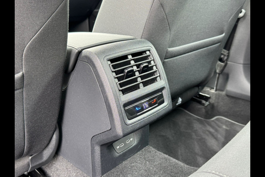 Volkswagen Golf 1.5 TSI 115PK LIFE CAMERA/NAVI/HEAD-UP FABRIEKS GARANTIE