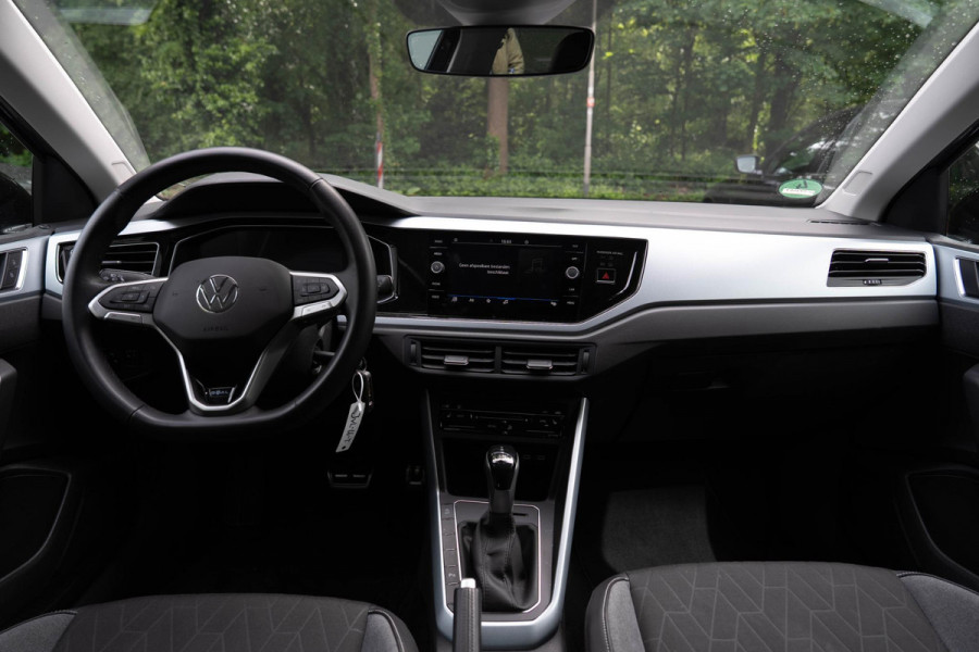 Volkswagen Taigo 1.0 TSI Life | Navi | Cruise | Carplay | Automaat