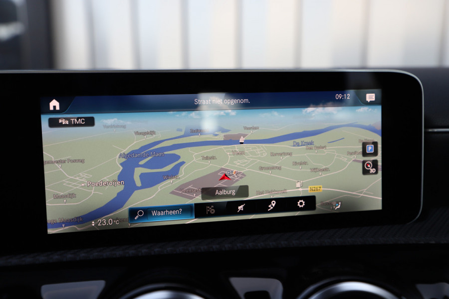 Mercedes-Benz A-Klasse 180d Business Solution | 116PK | Led | Widescreen | Stoelverwarming | Trekhaak | Cruise | NL-Auto | 2018.