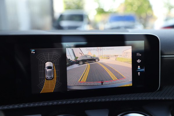 Mercedes-Benz A-Klasse 180d Business Solution | 116PK | Led | Widescreen | Stoelverwarming | Trekhaak | Cruise | NL-Auto | 2018.