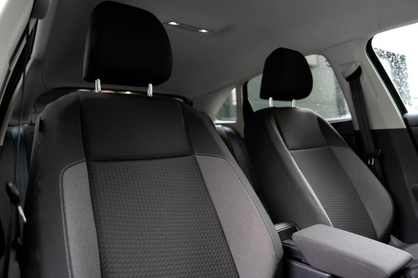 Volkswagen Taigo 1.0 TSI Life Edition | Carplay | Stoelverwarming | Cruise