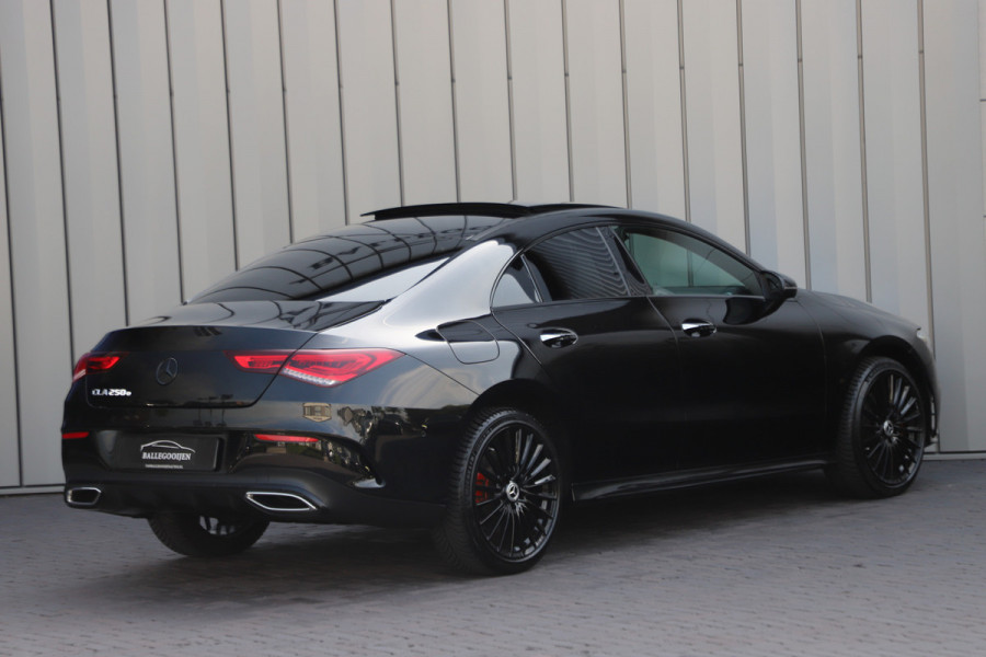 Mercedes-Benz CLA-Klasse 250e AMG | 218PK | Pano | Keyless-go | Sfeerverlichting | Stoelverwarming | Widescreen | Standkachel | NL-Auto | 2022.