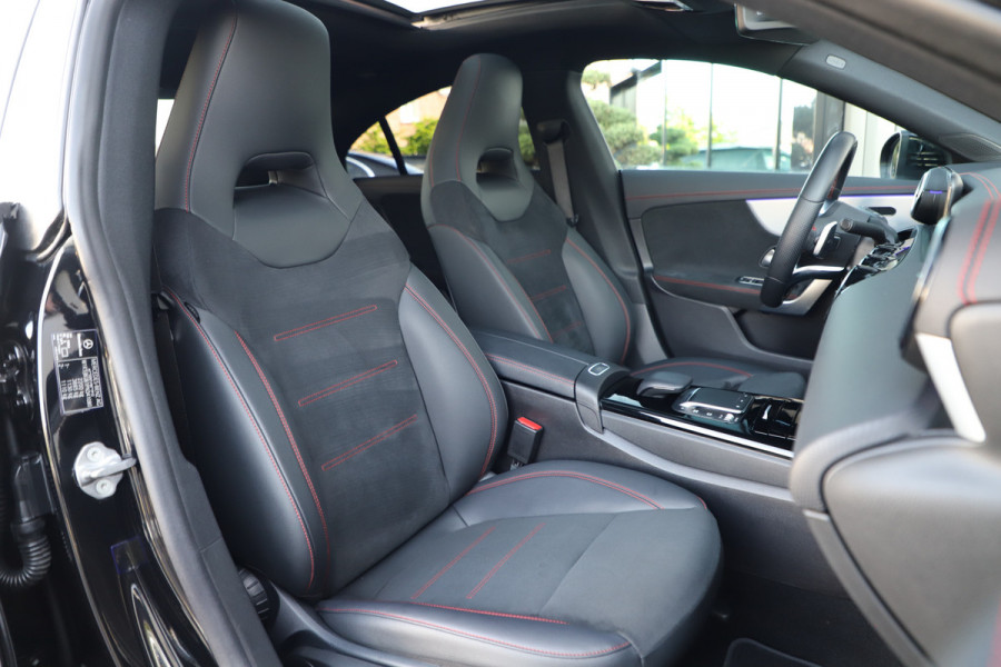 Mercedes-Benz CLA-Klasse 250e AMG | 218PK | Pano | Keyless-go | Sfeerverlichting | Stoelverwarming | Widescreen | Standkachel | NL-Auto | 2022.