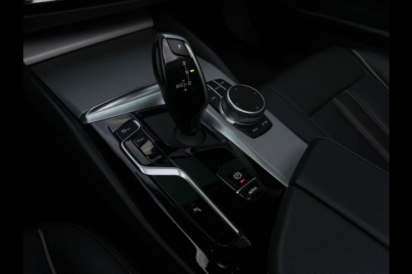 BMW 5 Serie 520i High Executive| Pano | Leder | Cruise