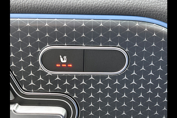 Mercedes-Benz EQA 250+ Business Solution AMG 71 kWh | Trekhaak | 20" multispaaks AMG velgen | Panoramaschuifdak | Smartphone integratie | 360° camera | Sierdelen in Star Pattern | Burmester Surround Sound |
