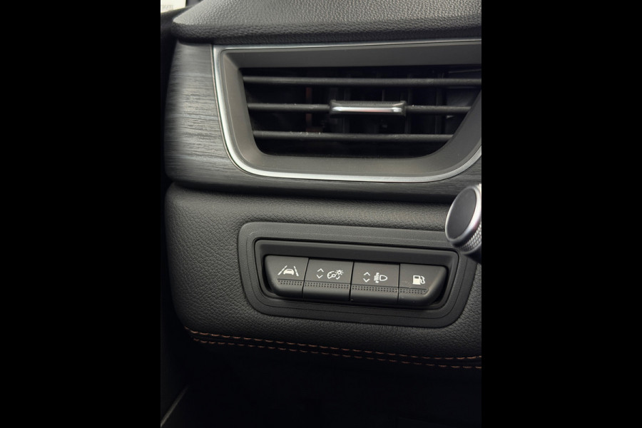 Renault Captur 1.6 E-Tech Plug-in Hybrid 160 Initiale Paris Camera