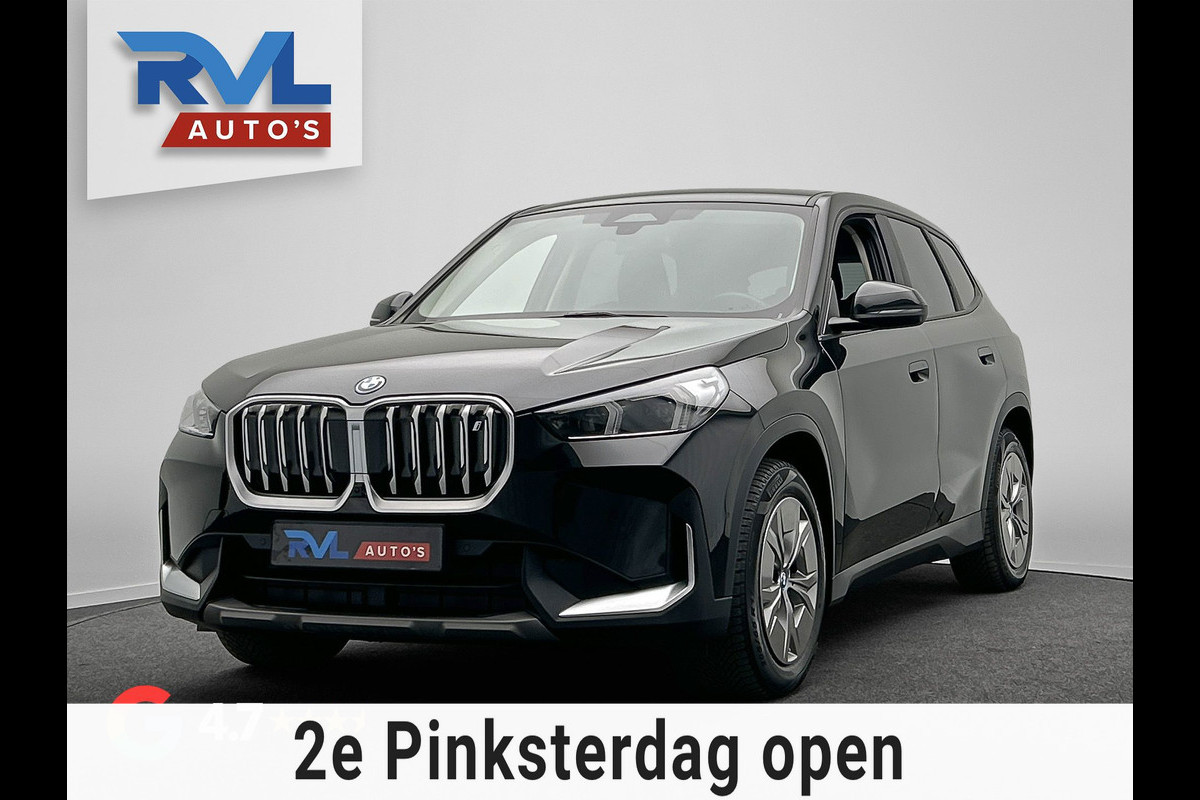 BMW iX1 XDrive30 Launch Edition 67 kWh | Carplay | SOH 99.6% | Leder | Harman/Kardon | Head-up display | Camera |