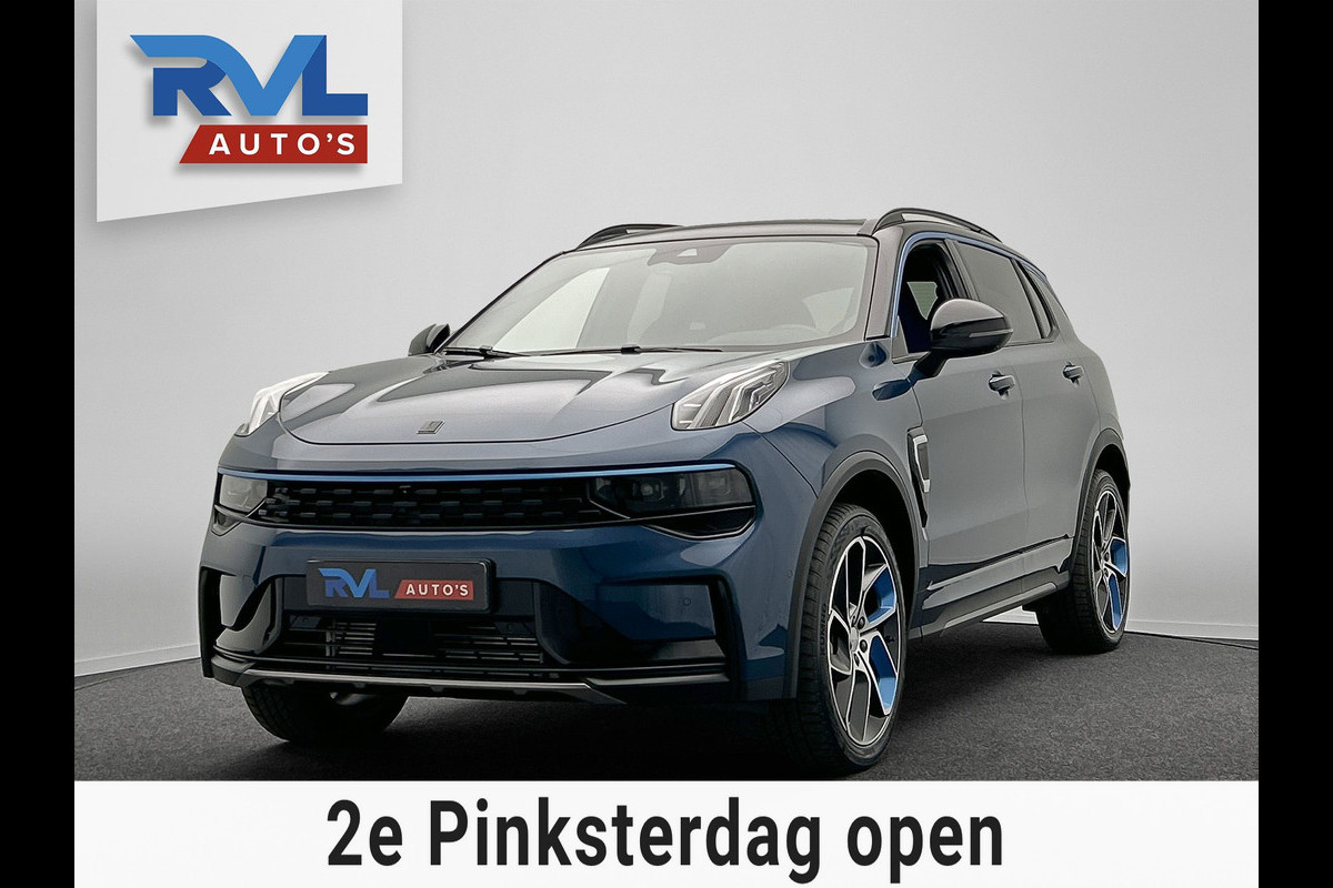 Lynk & Co 01 1.5 261PK Plug-in Hybrid *ZWARTE HEMEL* 360° Camera Pano/dak Apple/Carplay Adaptive/Cruise