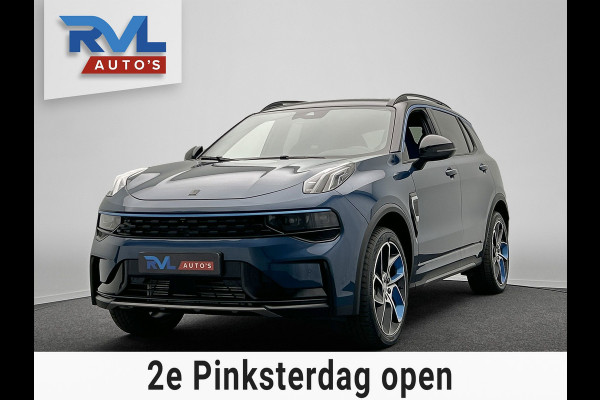 Lynk & Co 01 1.5 261PK Plug-in Hybrid *ZWARTE HEMEL* 360° Camera Pano/dak Apple/Carplay Adaptive/Cruise