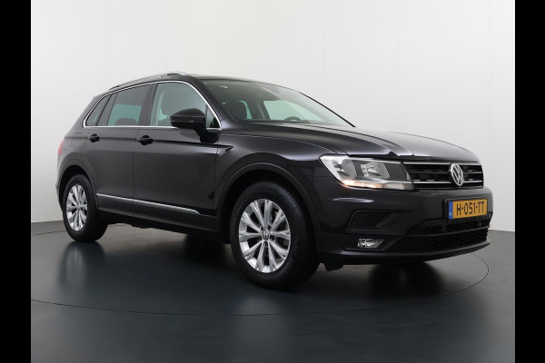 Volkswagen Tiguan 1.5 TSI ACT Comfortline Business ORIGINEEL NL AUTO MET NAP | AUTOMAAT | PANORAMADAK | ADAPTIVE CRUISE CONTROL | STOELVERWARMING | ELEKTRISCHE ACHTERKLEP | RIJKLAARPRIJS INCL. 12 MND BOVAG GARANTIE