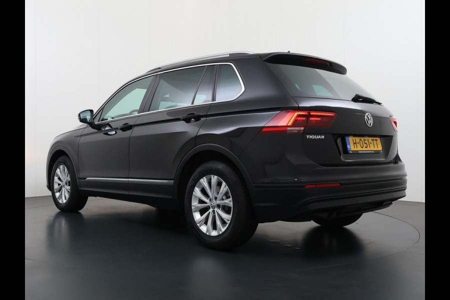 Volkswagen Tiguan 1.5 TSI ACT Comfortline Business ORIGINEEL NL AUTO MET NAP | AUTOMAAT | PANORAMADAK | ADAPTIVE CRUISE CONTROL | STOELVERWARMING | ELEKTRISCHE ACHTERKLEP | RIJKLAARPRIJS INCL. 12 MND BOVAG GARANTIE