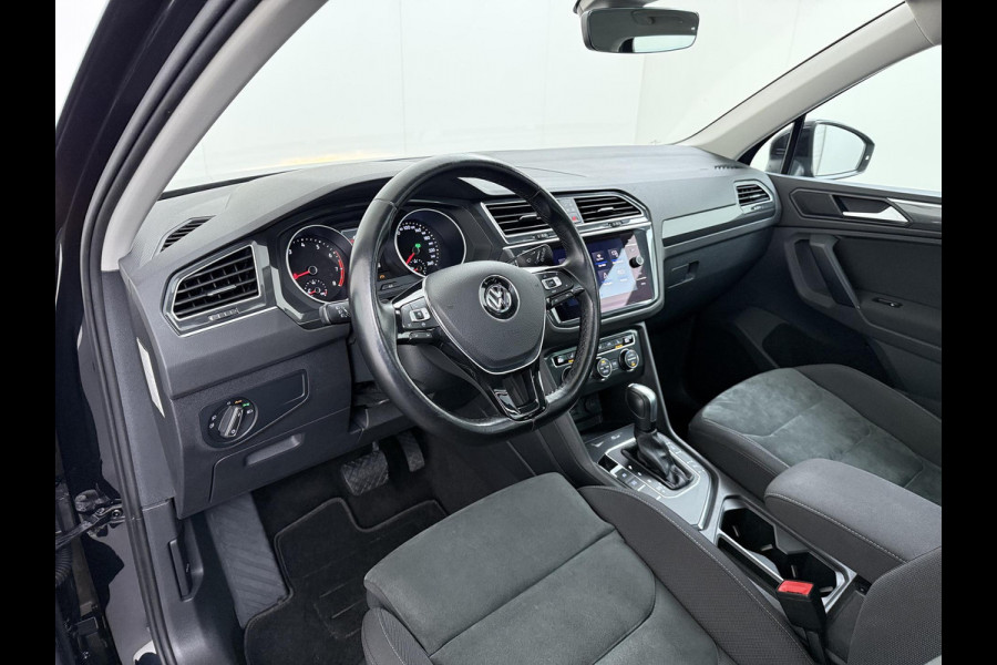 Volkswagen Tiguan 1.5 TSI ACT Comfortline Business ORIGINEEL NL AUTO MET NAP | AUTOMAAT | PANORAMADAK | ADAPTIVE CRUISE CONTROL | STOELVERWARMING | ELEKTRISCHE ACHTERKLEP | RIJKLAARPRIJS INCL. 12 MND BOVAG GARANTIE