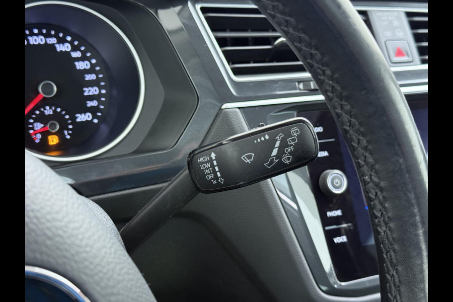 Volkswagen Tiguan 1.5 TSI ACT Comfortline Business ORIGINEEL NL AUTO MET NAP | AUTOMAAT | PANORAMADAK | ADAPTIVE CRUISE CONTROL | STOELVERWARMING | ELEKTRISCHE ACHTERKLEP | RIJKLAARPRIJS INCL. 12 MND BOVAG GARANTIE