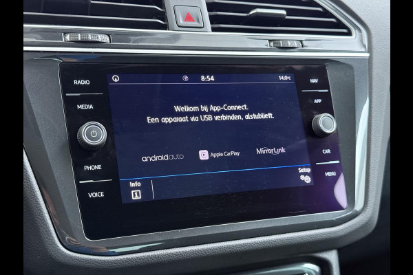 Volkswagen Tiguan 1.5 TSI ACT Comfortline Business ORIGINEEL NL AUTO MET NAP | AUTOMAAT | PANORAMADAK | ADAPTIVE CRUISE CONTROL | STOELVERWARMING | ELEKTRISCHE ACHTERKLEP | RIJKLAARPRIJS INCL. 12 MND BOVAG GARANTIE