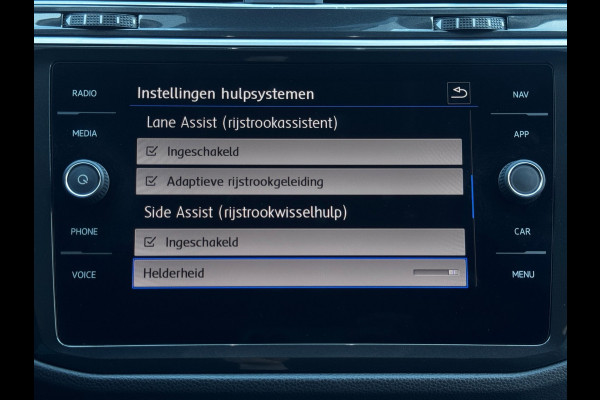 Volkswagen Tiguan 1.5 TSI ACT Highline | 150 PK | Stoelverwarming | PDC Rondom | Adaptive Cruise | Climate Control