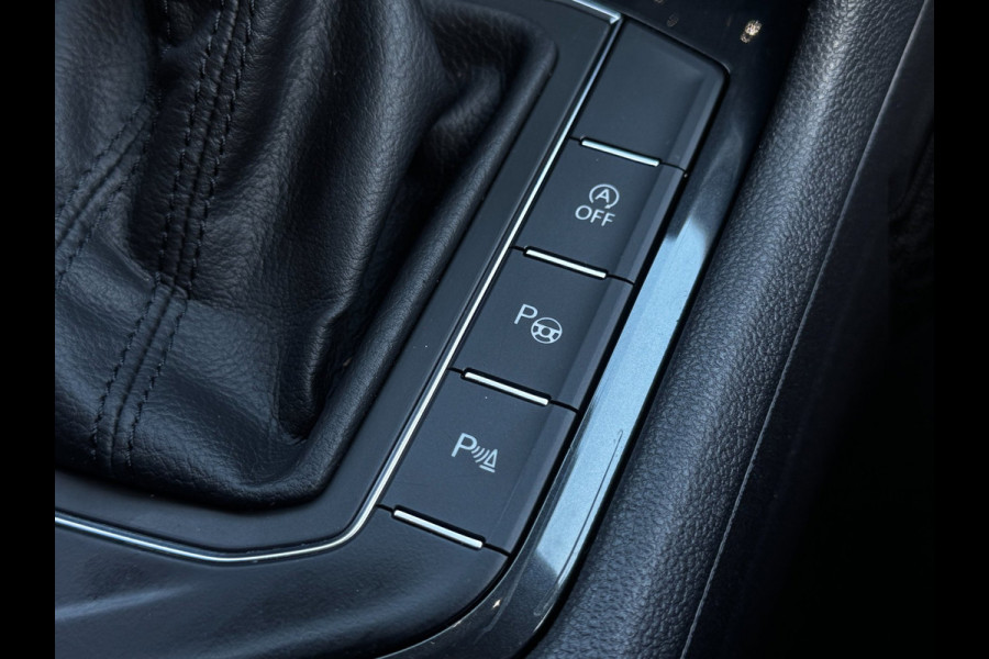 Volkswagen Tiguan 1.5 TSI ACT Highline | 150 PK | Stoelverwarming | PDC Rondom | Adaptive Cruise | Climate Control