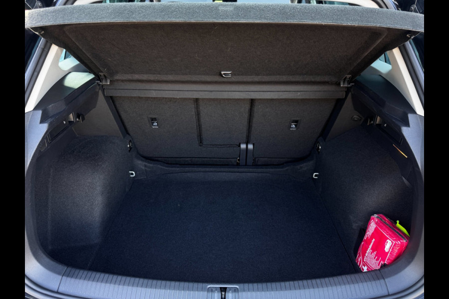 Volkswagen Tiguan 1.5 TSI ACT Highline | 150 PK | Stoelverwarming | PDC Rondom | Adaptive Cruise | Climate Control