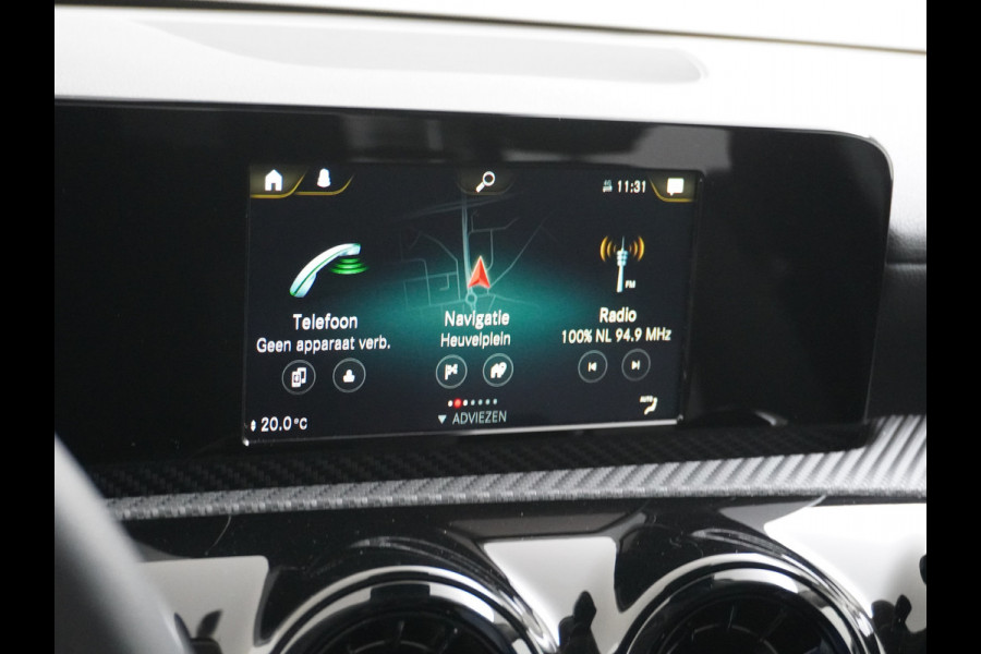 Mercedes-Benz A-Klasse 180 Navi Virtual-Cockpit AMG Camera Ecc Cruise Control Pdc Keyless Stoelverwarming Regen-Lichtsensor Led Lmv Bluetooth