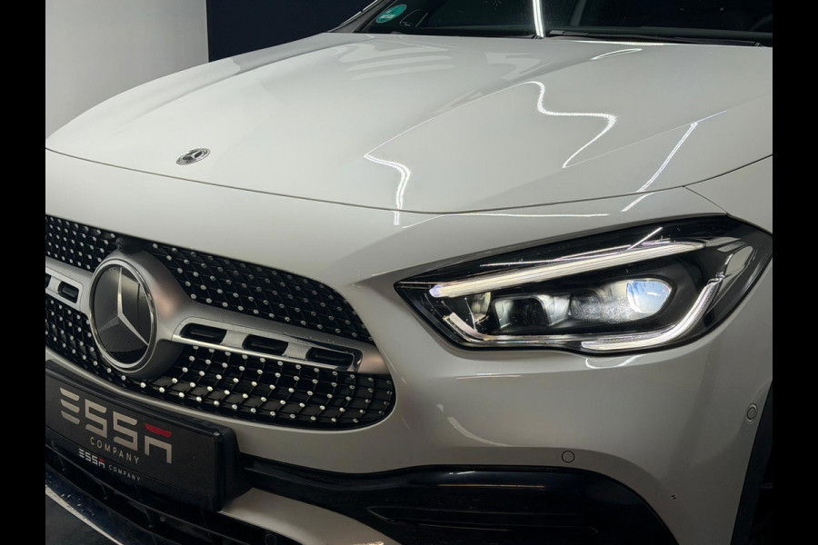 Mercedes-Benz GLA 200 Pano Burmester 360 Cam Keyless Multibeam Full Option