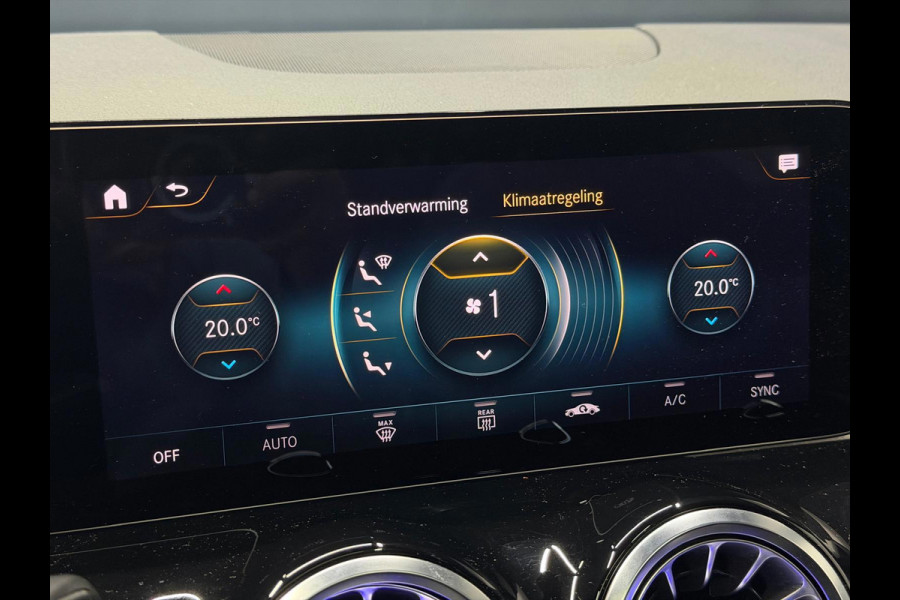 Mercedes-Benz GLA 200 Pano Burmester 360 Cam Keyless Multibeam Full Option