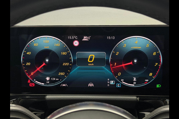 Mercedes-Benz GLA 200 Pano Burmester 360 Cam Keyless Multibeam Full Option