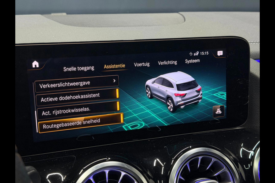 Mercedes-Benz GLA 200 Pano Burmester 360 Cam Keyless Multibeam Full Option