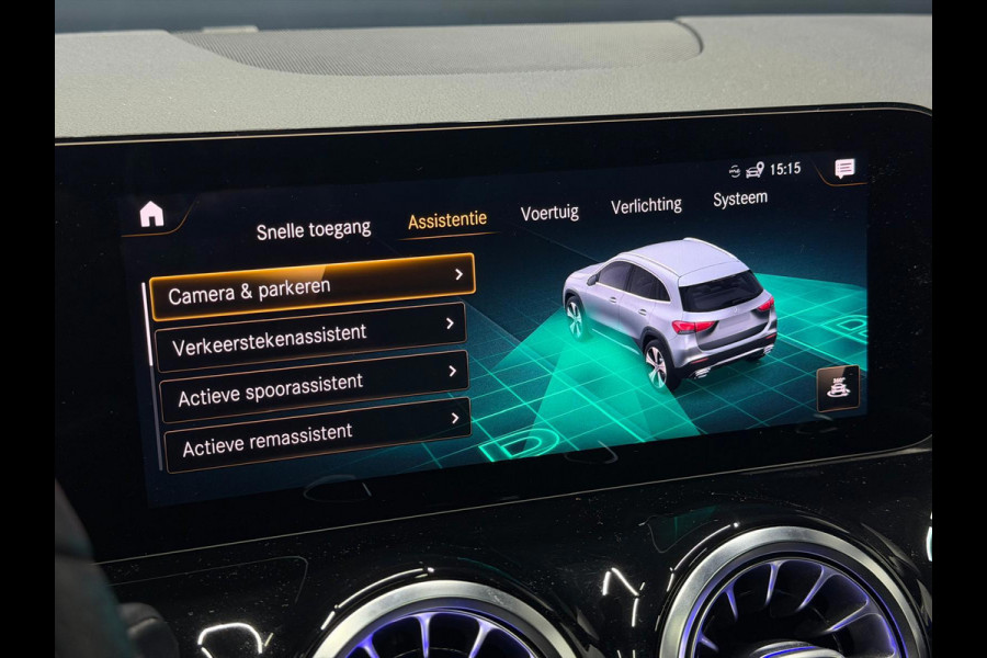 Mercedes-Benz GLA 200 Pano Burmester 360 Cam Keyless Multibeam Full Option