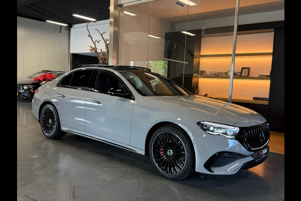 Mercedes-Benz E-Klasse 300 e AMG Line 2024 Nardo Grey full option