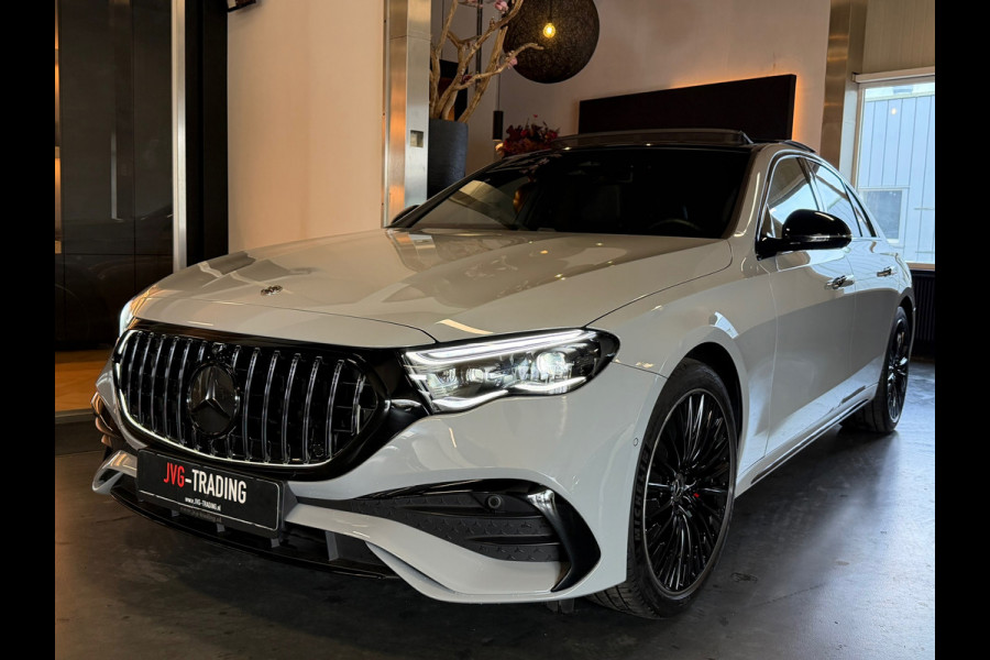 Mercedes-Benz E-Klasse 300 e AMG Line 2024 Nardo Grey full option