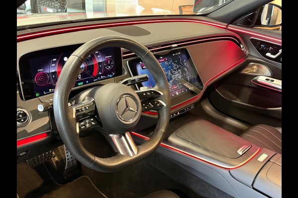 Mercedes-Benz E-Klasse 300 e AMG Line 2024 Nardo Grey full option