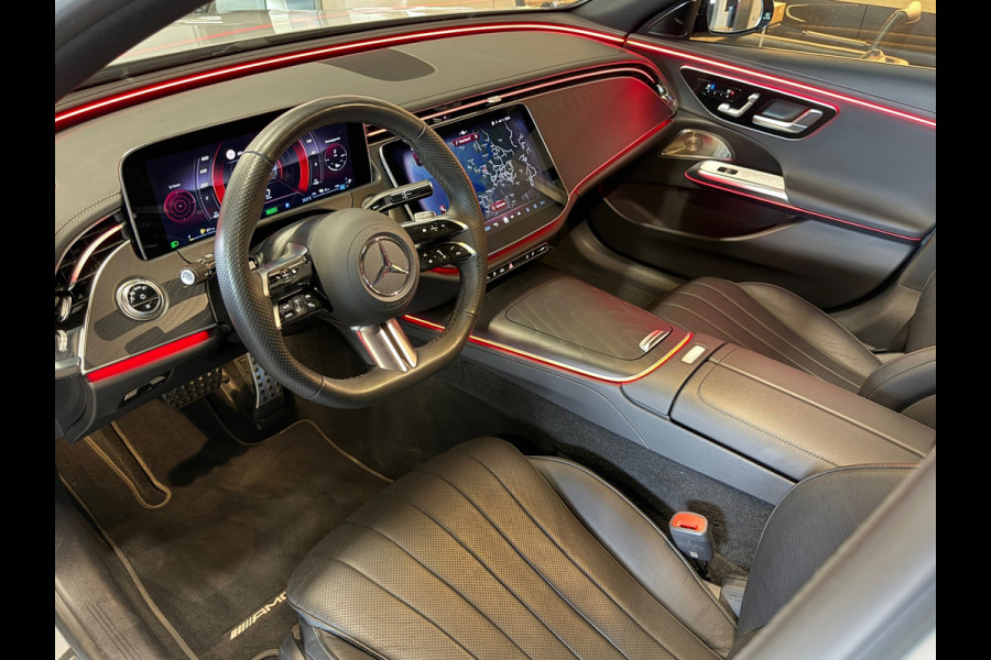 Mercedes-Benz E-Klasse 300 e AMG Line 2024 Nardo Grey full option