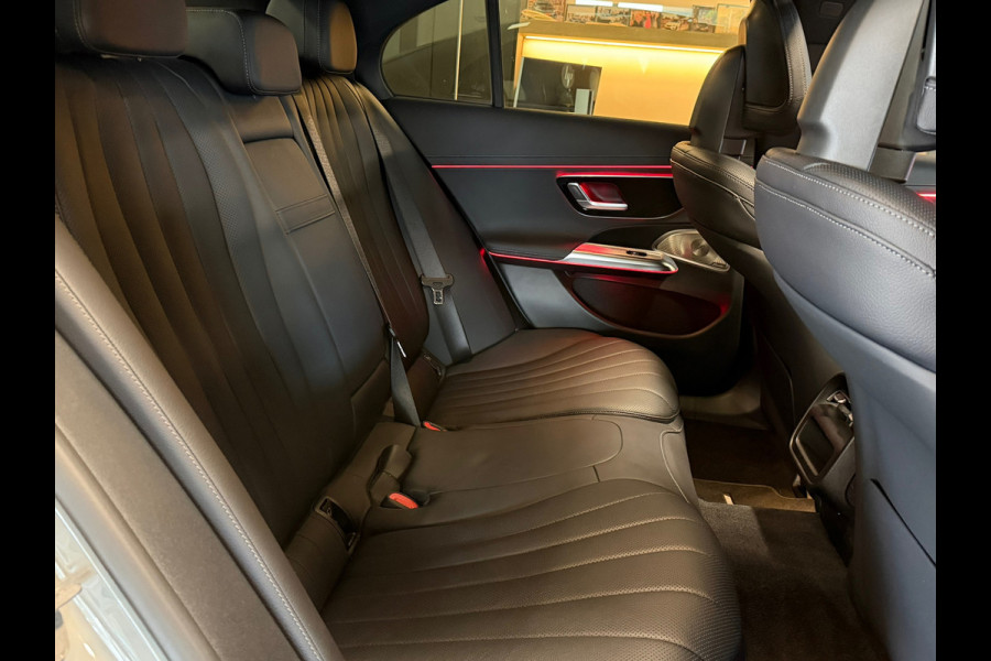 Mercedes-Benz E-Klasse 300 e AMG Line 2024 Nardo Grey full option
