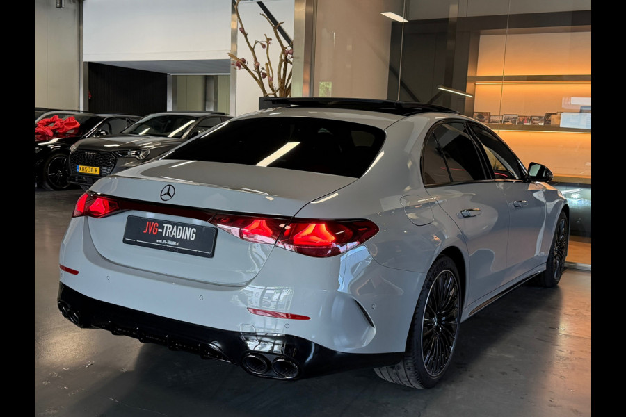 Mercedes-Benz E-Klasse 300 e AMG Line 2024 Nardo Grey full option