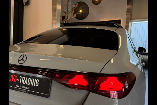 Mercedes-Benz E-Klasse 300 e AMG Line 2024 Nardo Grey full option