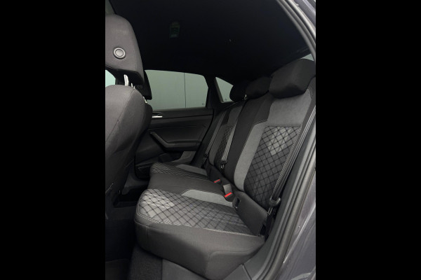 Volkswagen Taigo 1.0 TSI 3x R-Line | Pano | Digital Dash | ACC