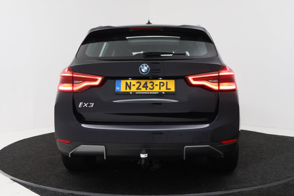 BMW iX3 High Executive 80 kWh M-pakket (1e eigenaar, NL-auto, Dealer OnderH, Trekhaak, Panoramadak, Camera, Leder, StoelV, Etc)