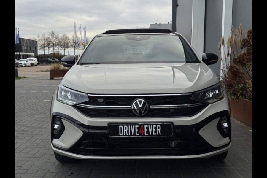 Volkswagen Taigo 1.0 TSI 3x R-Line | Pano | Digital Dash | ACC