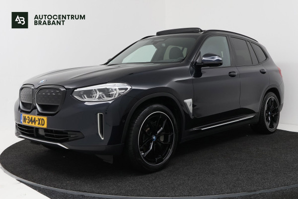 BMW iX3 High Executive 80 kWh M-pakket (1e eigenaar, NL-auto, Dealer OnderH, Panoramadak, Navi Pro, Leder, StoelV, Etc)