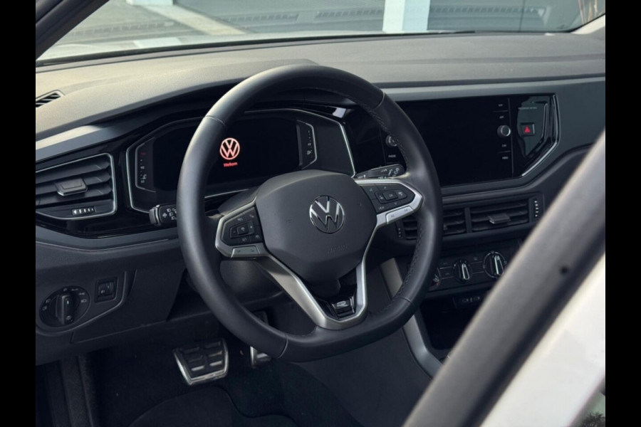 Volkswagen Taigo 1.0 TSI 3x R-Line | Pano | Digital Dash | ACC