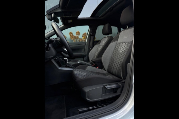 Volkswagen Taigo 1.0 TSI 3x R-Line | Pano | Digital Dash | ACC