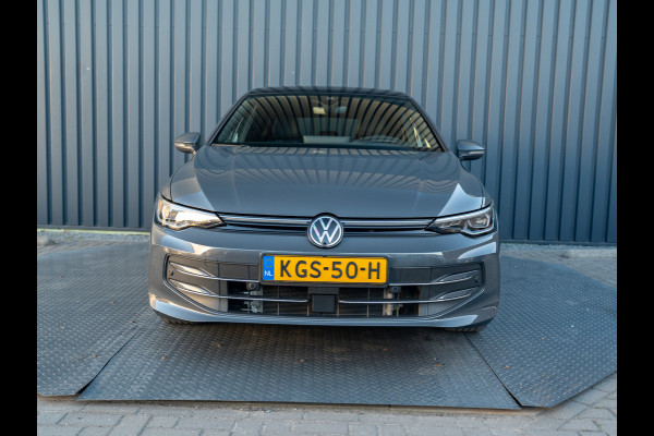 Volkswagen Golf 1.5 eTSI 50 Edition | Panodak | Stoelgeheugen | Head Up | IQ Light | Prijs Rijklaar!!