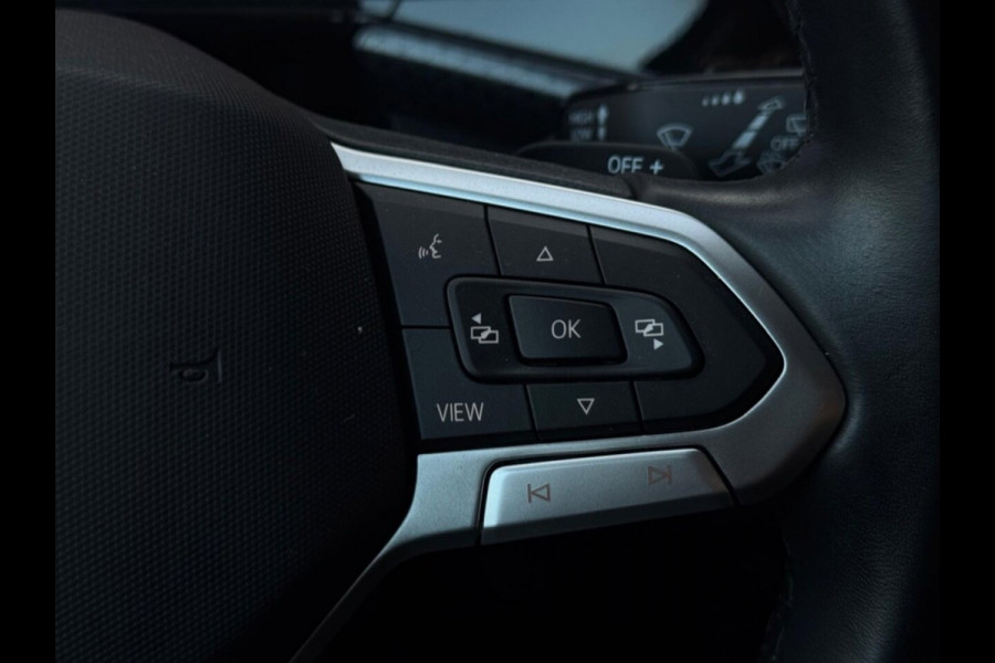 Volkswagen T-Cross 1.0 TSI 3x R-Line | LED | Dodehoek | Carplay