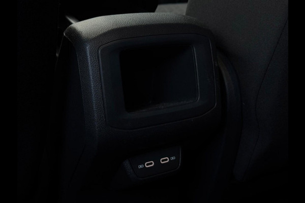 Volkswagen T-Cross 1.0 TSI 3x R-Line | LED | Dodehoek | Carplay