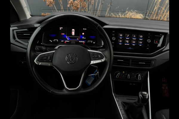 Volkswagen Polo 1.0 TSI Life | Carplay | Cruise control