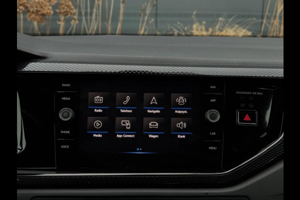Volkswagen Polo 1.0 TSI Life | Carplay | Cruise control