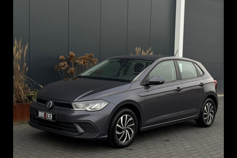 Volkswagen Polo 1.0 TSI Life | Carplay | Cruise control