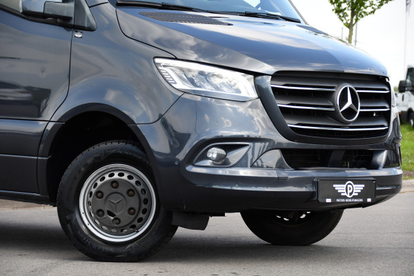Mercedes-Benz Sprinter 519 V6 3.0 CDI L2H1 DC PB Edition N1, Cruise, Camera, Carplay, LED, 2 x Schuifdeur, 3500kg trekhaak, 10,5'' Mbux, Leder,