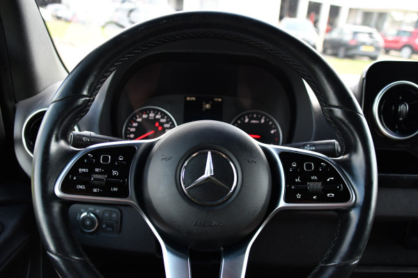 Mercedes-Benz Sprinter 519 V6 3.0 CDI L2H1 DC PB Edition N1, Cruise, Camera, Carplay, LED, 2 x Schuifdeur, 3500kg trekhaak, 10,5'' Mbux, Leder,