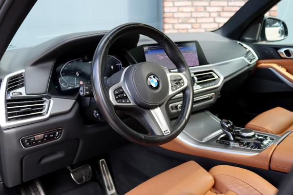 BMW X5 xDrive45e High Executive | M-Sport | Luchtvering | Achterasbesturing | Massage | HUD | Laserverlichting | Stoelventilatie | ACC | Harman&Kardon | Soft-Close | Trekhaak |